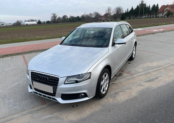 Audi A4 cena 32900 przebieg: 112000, rok produkcji 2010 z Nidzica małe 407